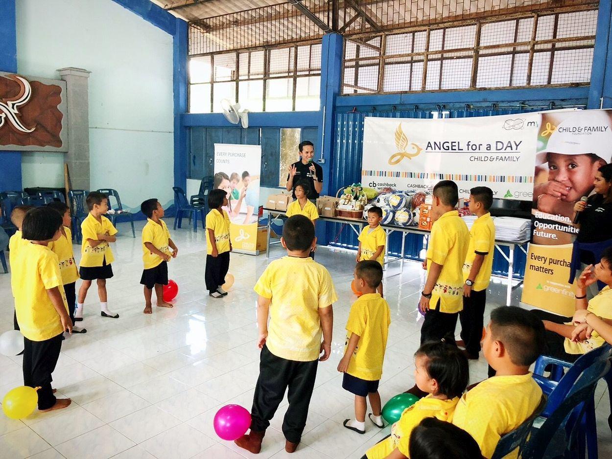 Spiel und Spaß für thailändische Kinder