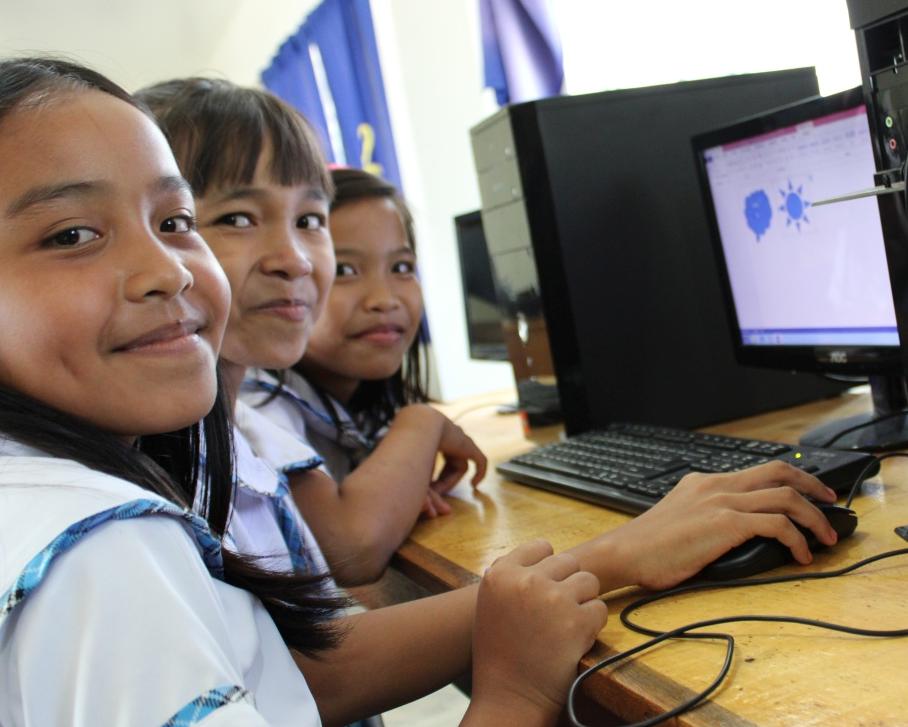 Computerunterricht an der San Roque Elementary School