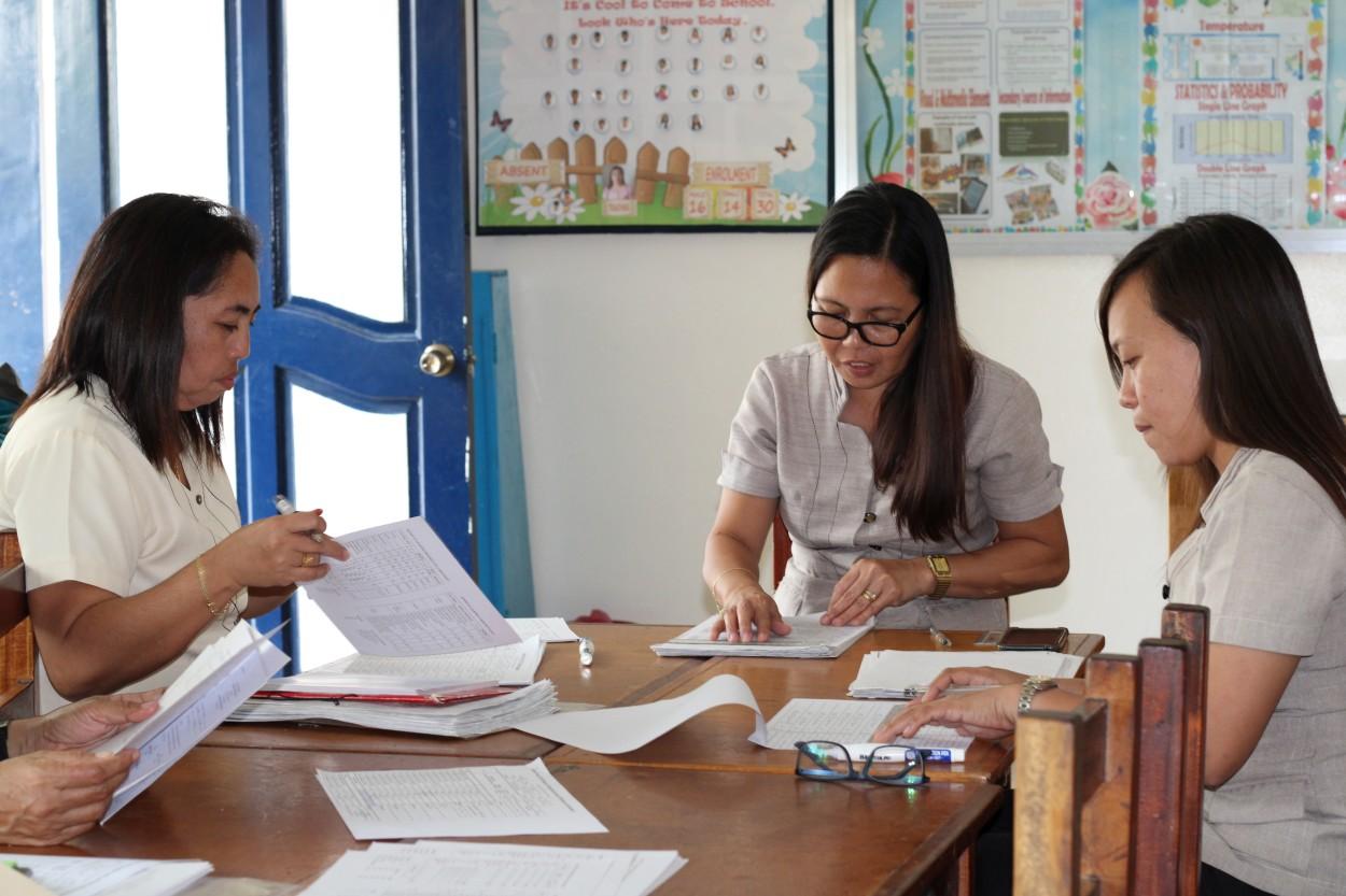 Teachers in School / Child & Family Foundation