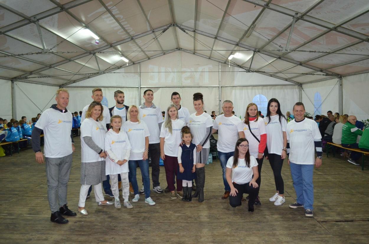 Engel an einem Tag - Helfer der Child & Family Foundation