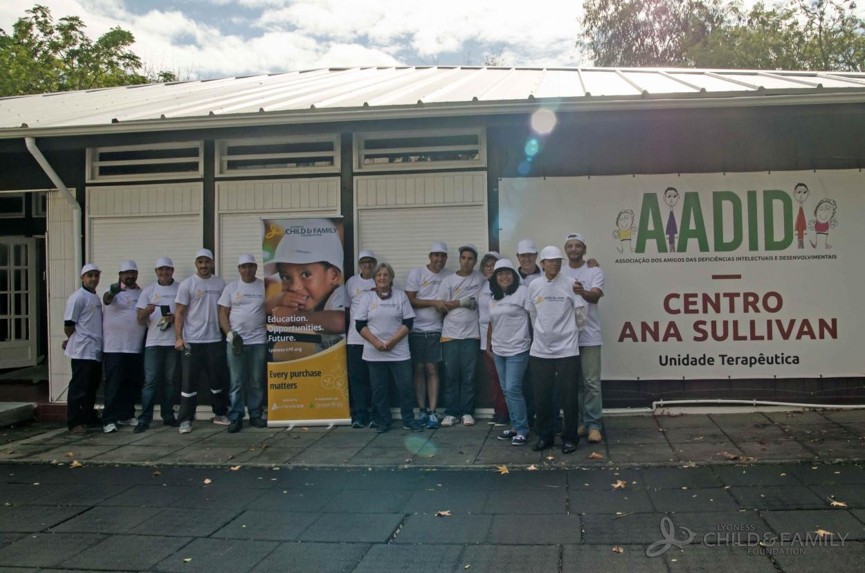 Groupimage Angel for a Day der Child & Family Foundation