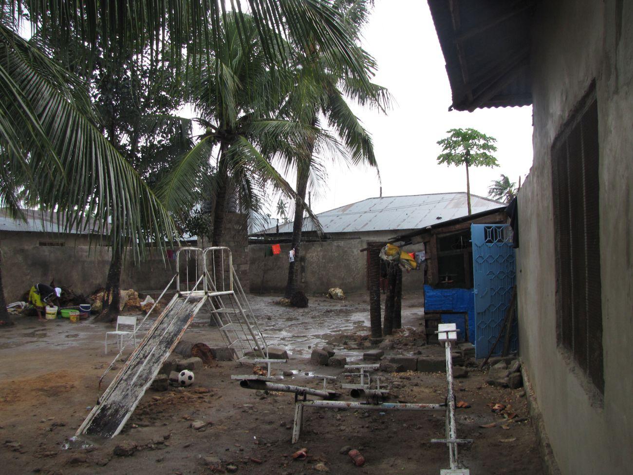 Mangelden Schulinfrastrultur in NIgeria