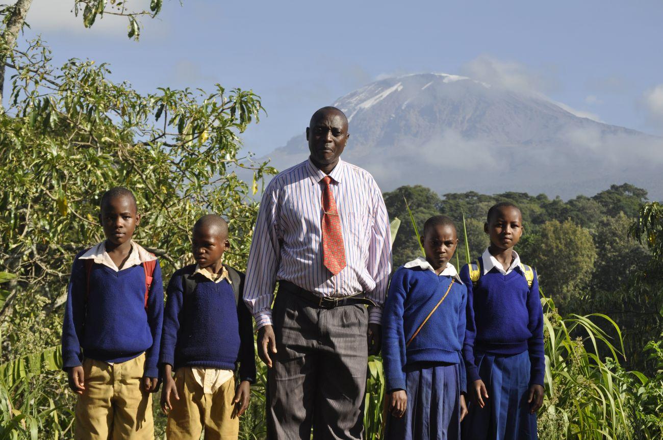 Eine neue Schule fünr Kinder am Kilimanjaro