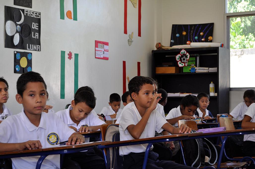 203 pupils at the Centro Educativo CFF 