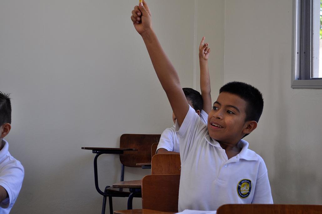 203 pupils at the Centro Educativo CFF 