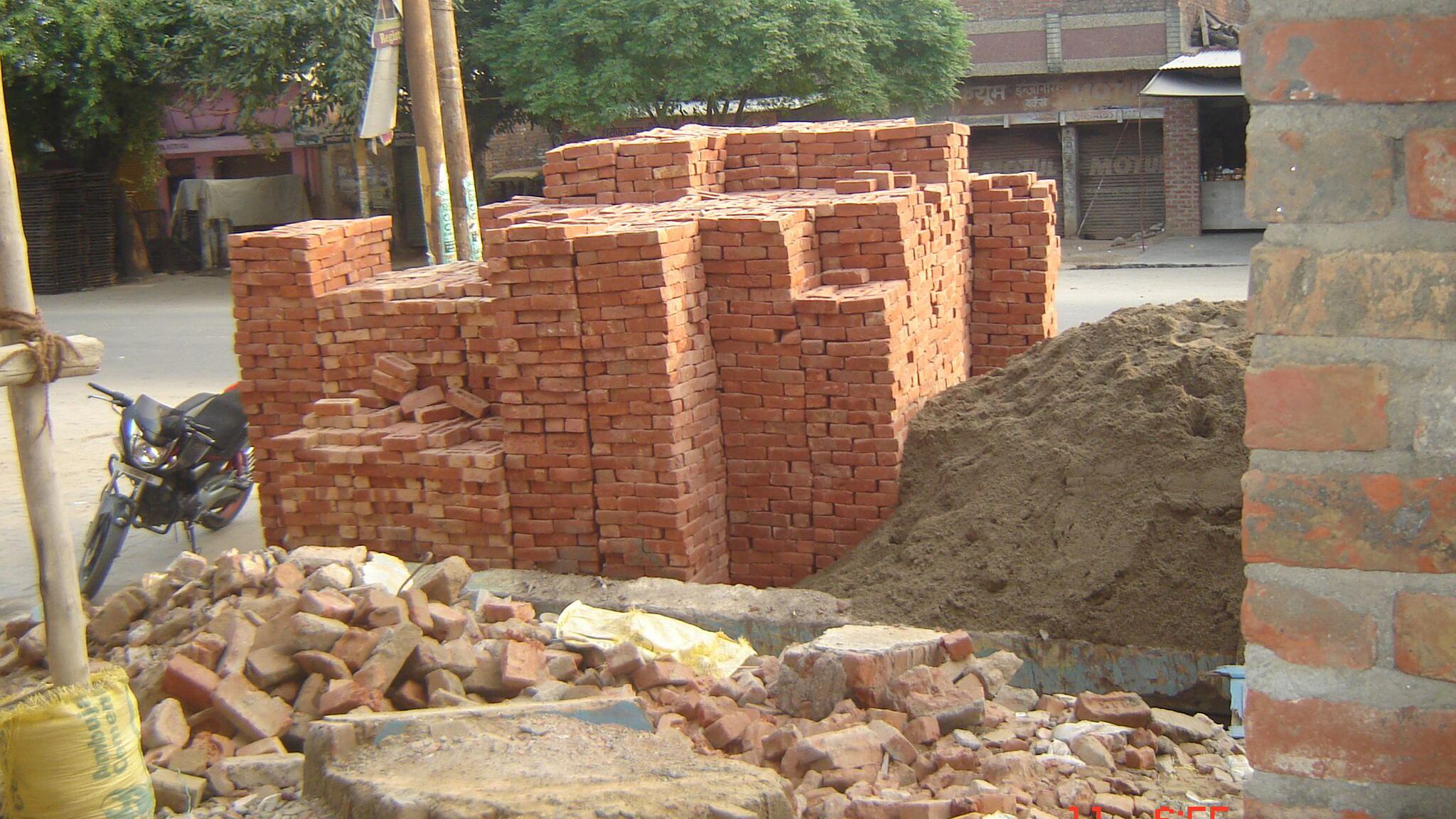 Dhara Children Academy, India - Renovation began on the first floor