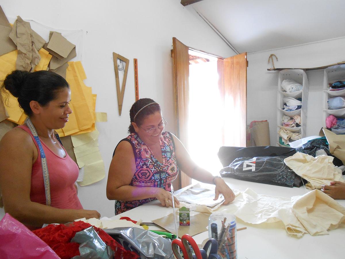 Recycling Project in Brasil - Projeto Textil Child & Family Foundation