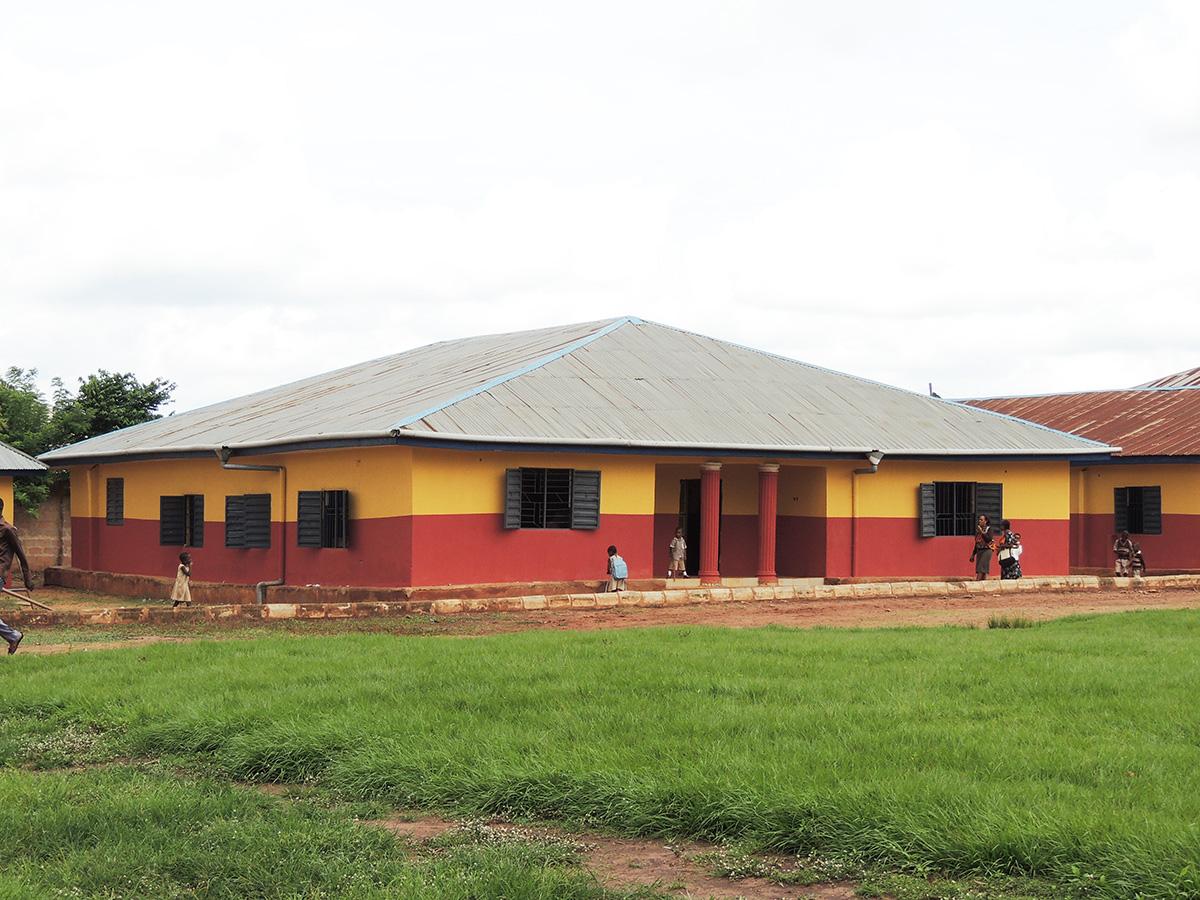 Holy Trinity School - Freshly painted! - Education in Nigeria