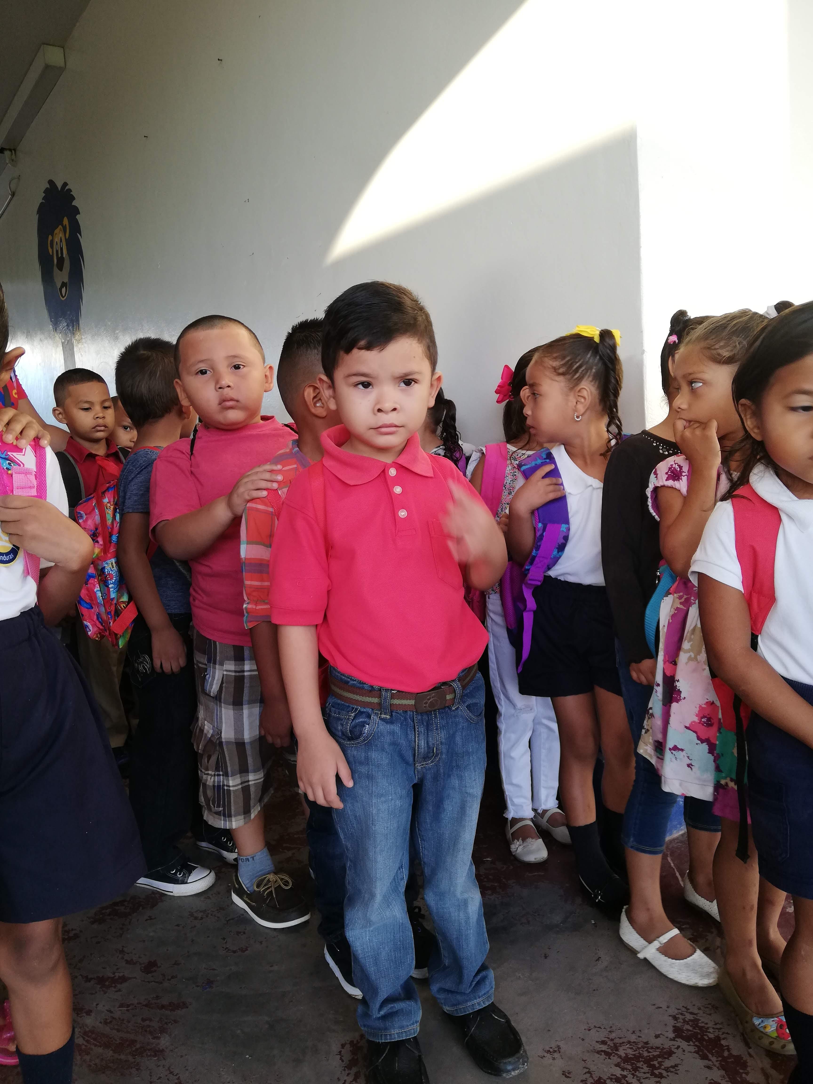 schulstart escuela honduras