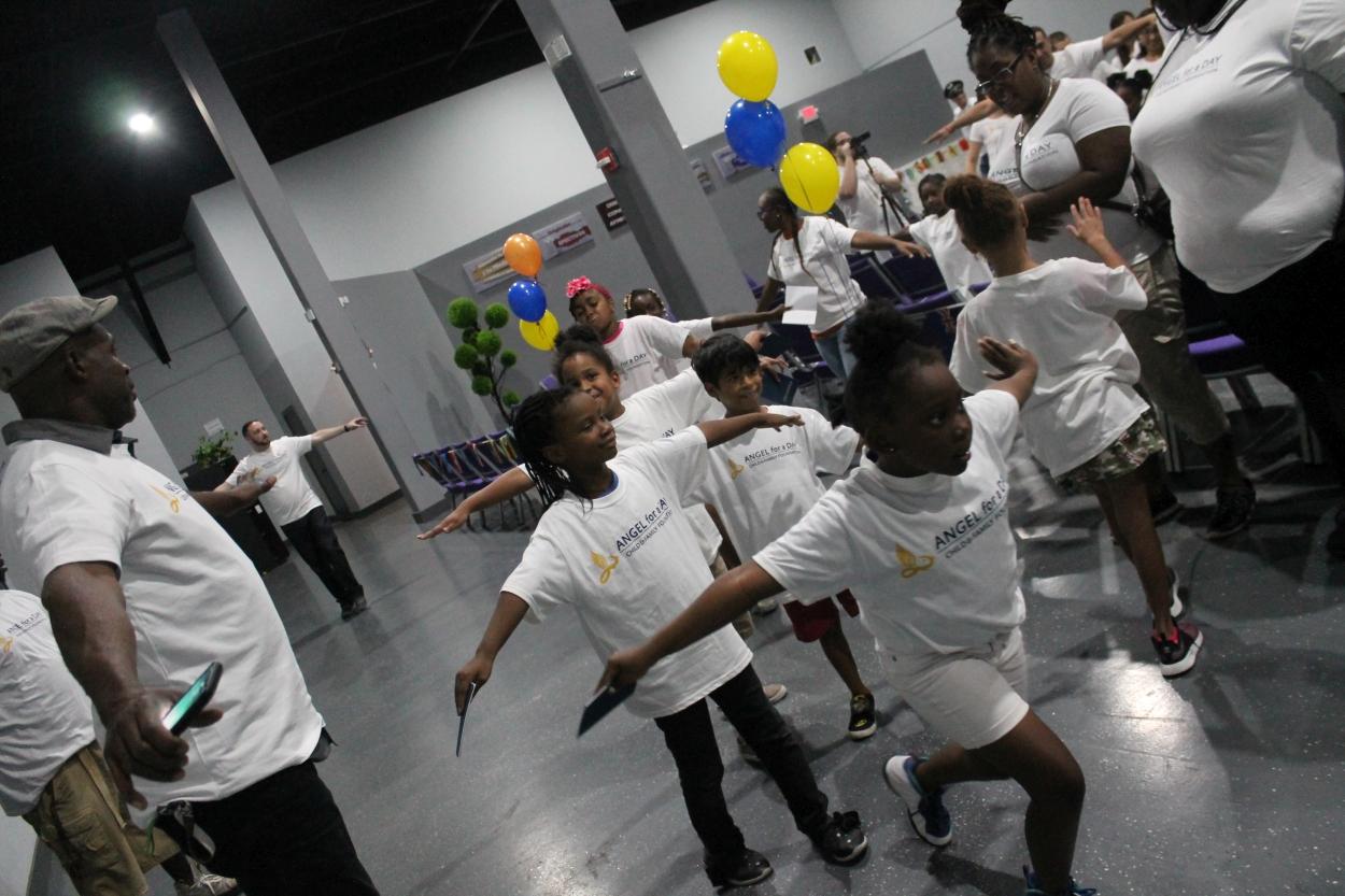 Chancengleichheit mit Angel for a Day USA