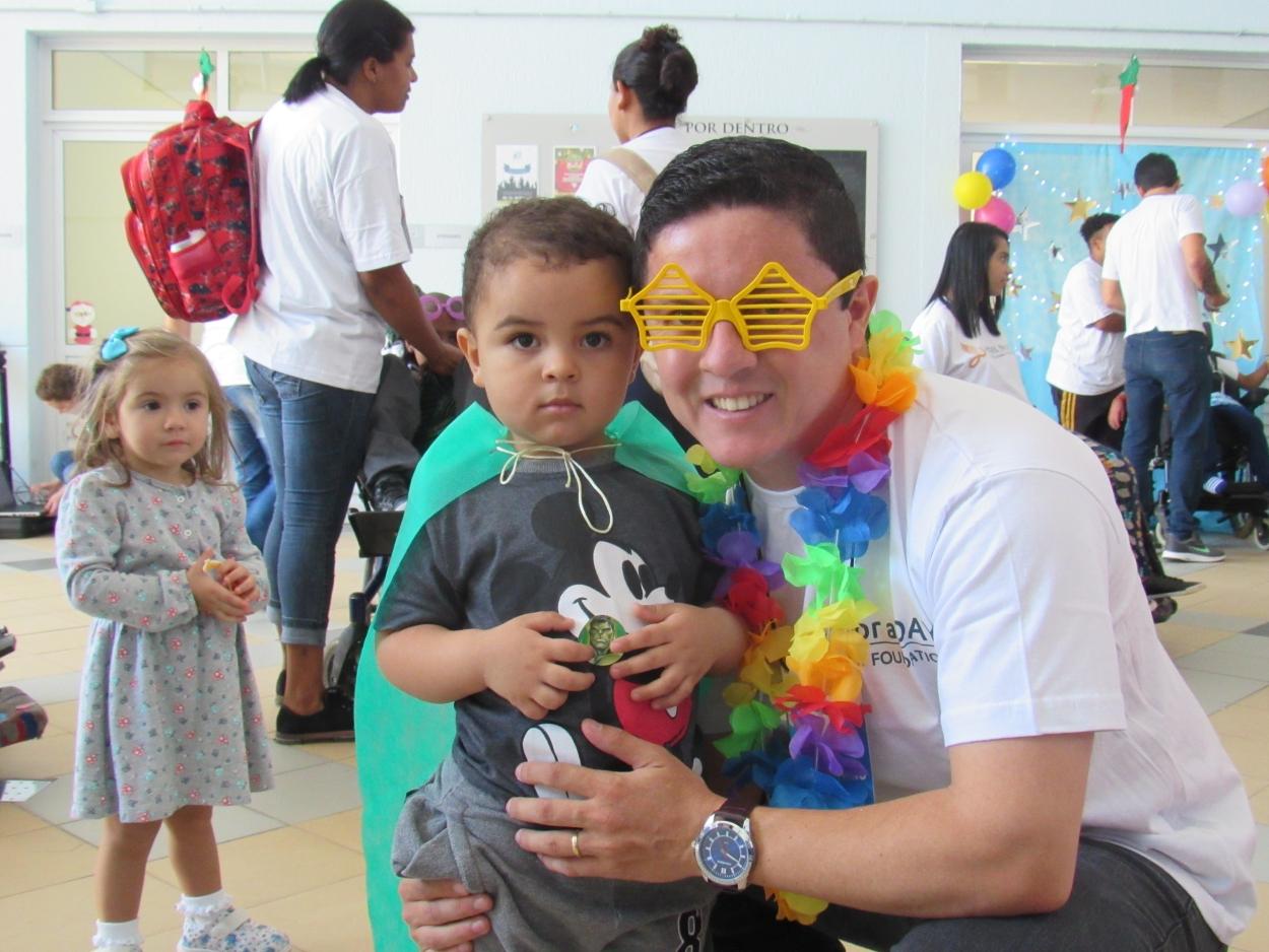 Equal opportunities for children in Brazil in a wheelchair
