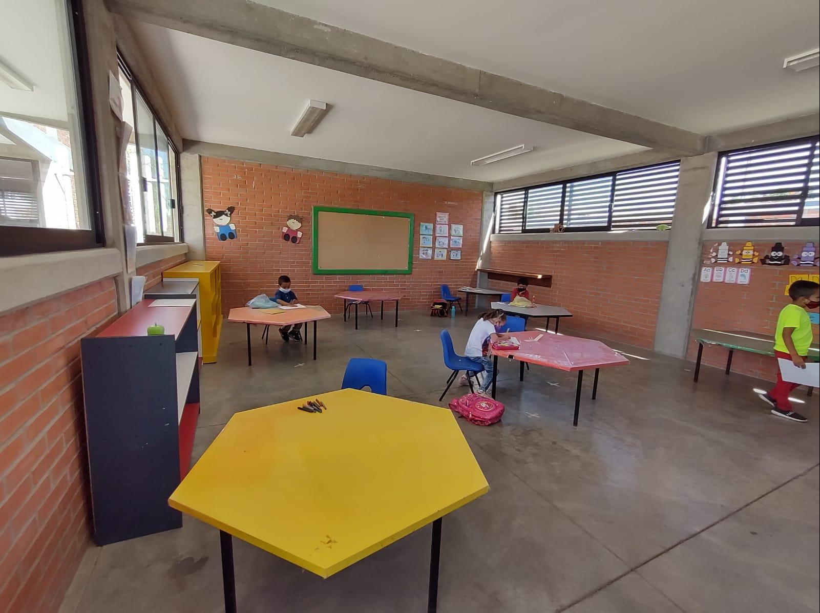 CFF school Escuela para El Futuro