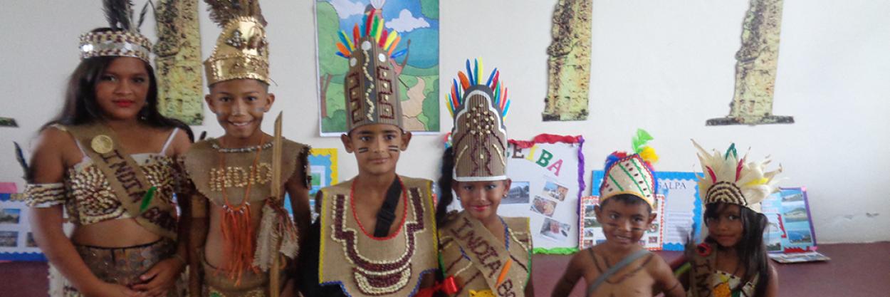 Celebrating the national hero Lempira - Escuela Lyoness