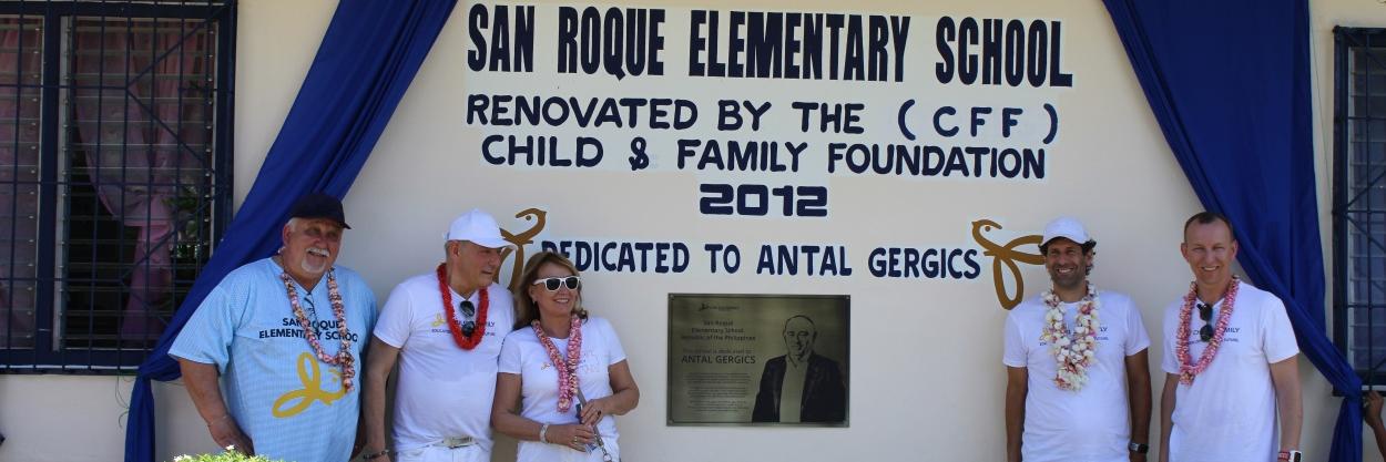 Antal Gergics and his team visit the San Roque Elementary School
