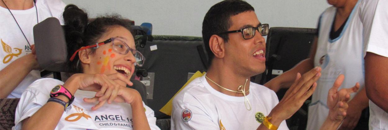 Face painting and wheelchair decoration workshop