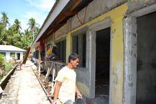 Bau der Schule auf den Philippinen